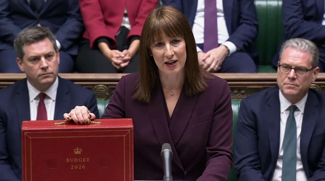 Starmer Pledges NHS Overhaul Amid Growing Funding Crisis